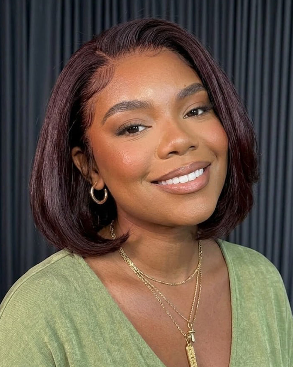 eullair Cherry Burgundy Bob Wig Soft Layered 13x4 Lace Frontal Glueless Wig 10 inch