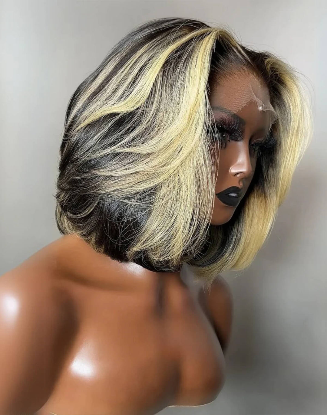 eullair Blonde Highlight Color Layer Bob Wigs Natural 13x4 Lace Frontal Human Hair Wigs 250% Density